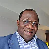 Efrem MBAKI LUZAYISU